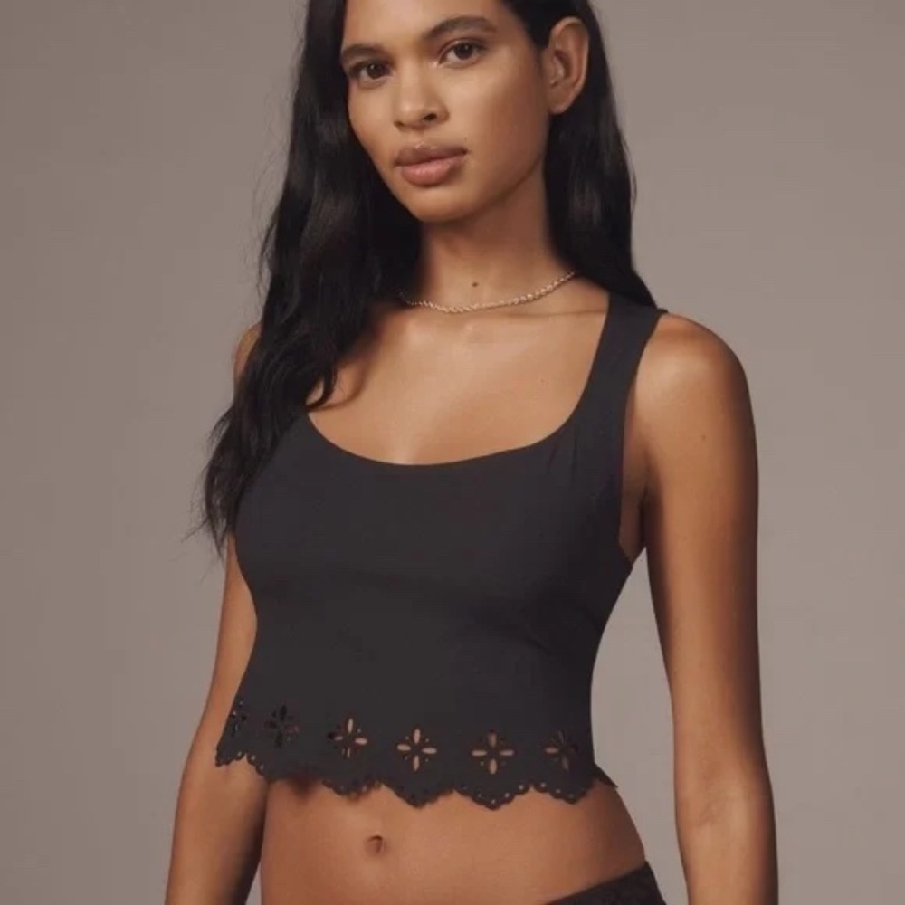 Anthropologie Seamless Laser-Cut Tank Top Cropped Black size XL NWT
